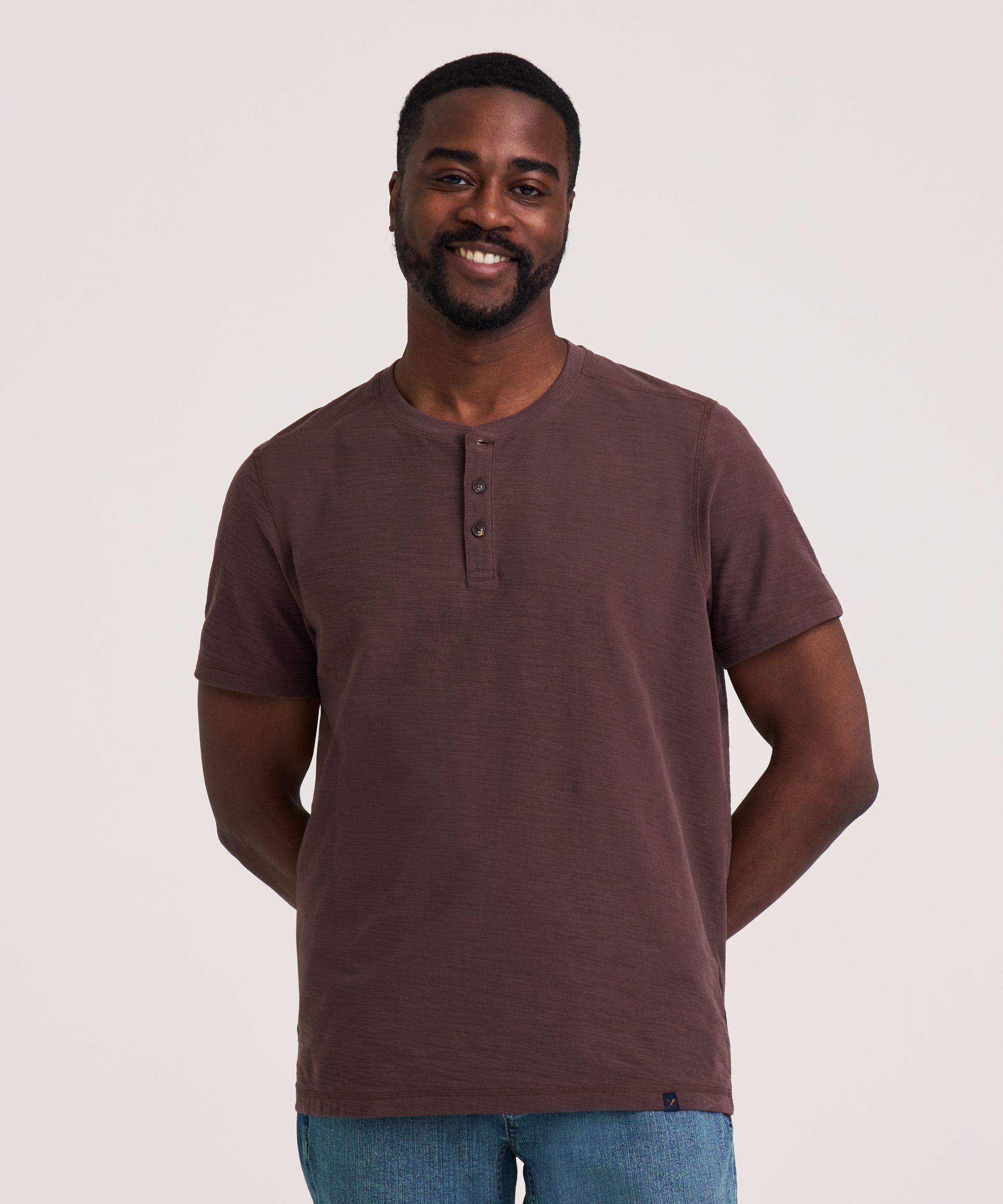 denver-hayes-short-sleeve-garmet-wash-henley-d7e87877-3860-4a46-b1c0-d4d37922d8f2-jpgrendition
