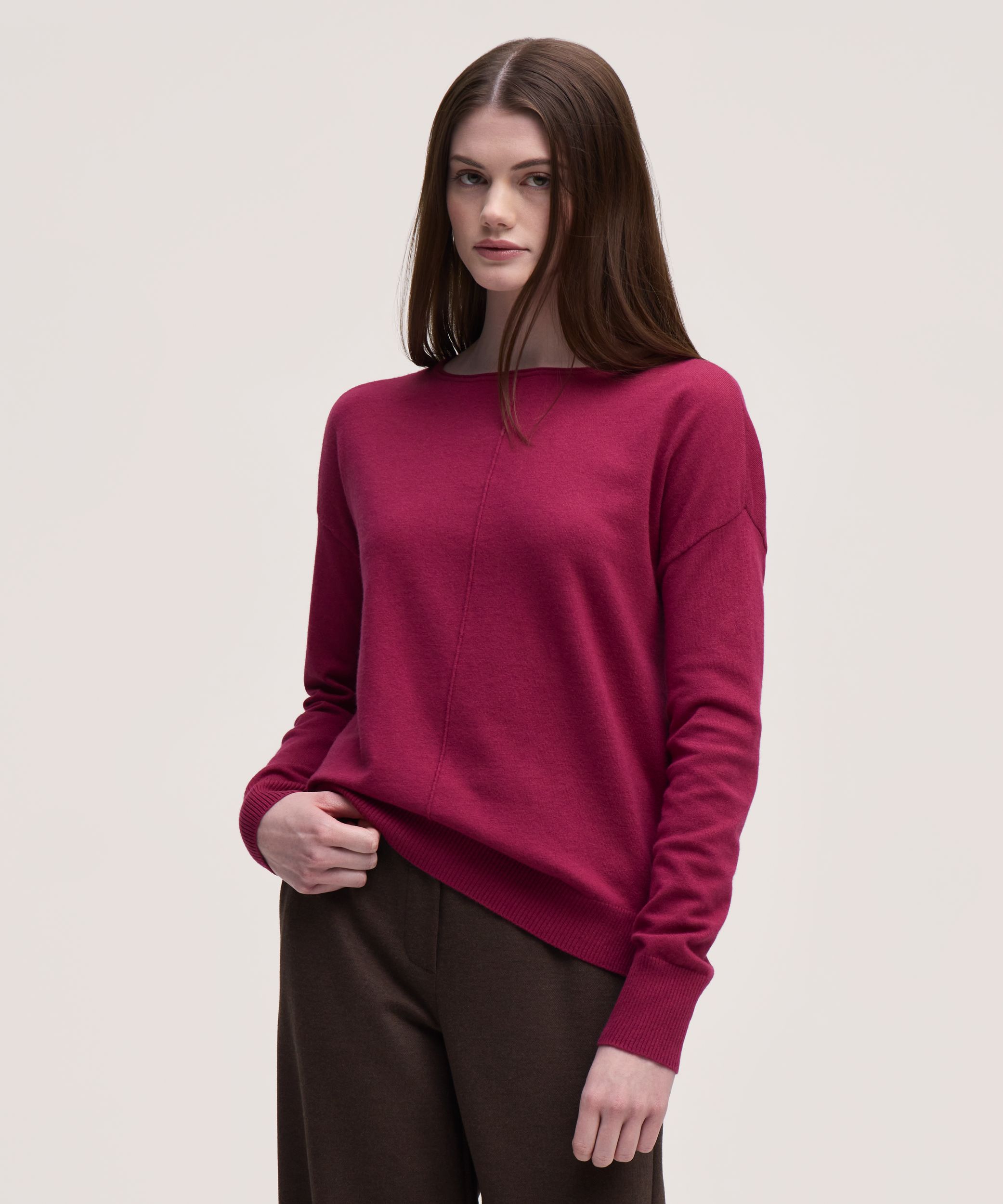dh-relaxed-boatneck-pullover-f26-afc27c60-cff2-4e42-886f-f42784286624-jpgrendition