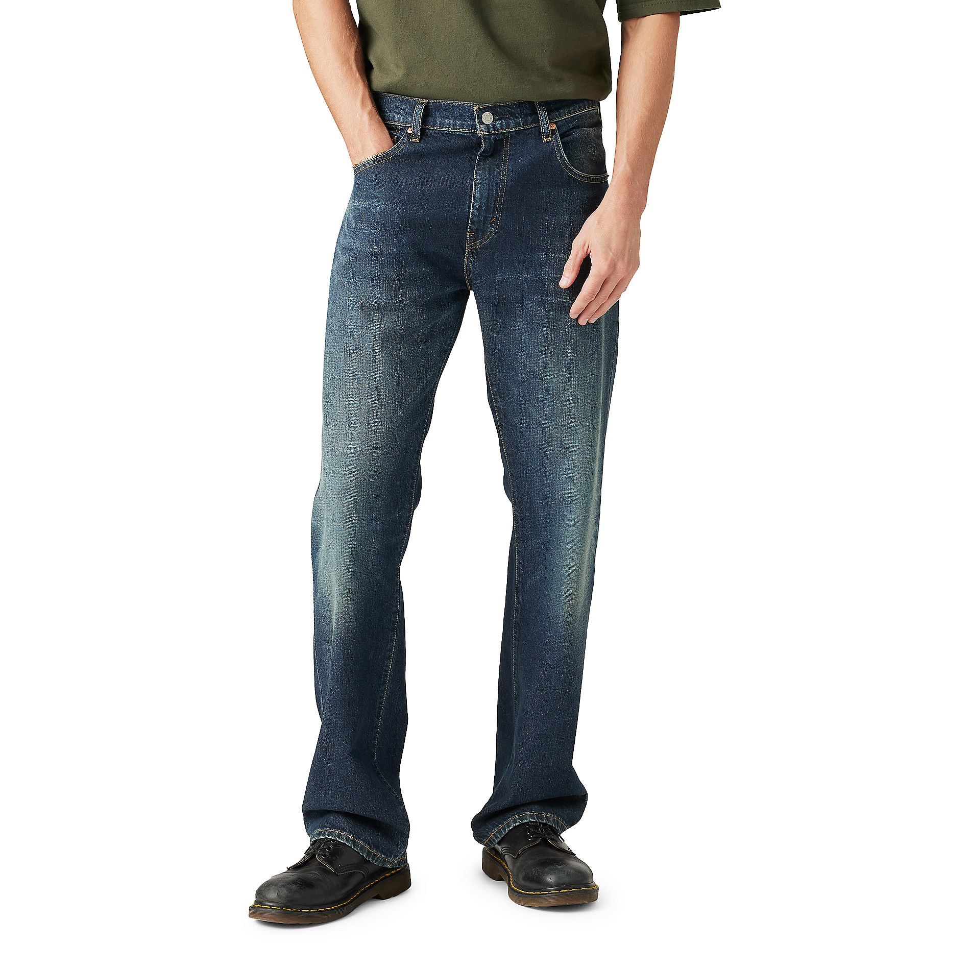 levi-s-517-bootcut-got-a-feeling-dkwash-14cbf62a-d63b-4cad-8174-3185b0db37b1-jpgrendition