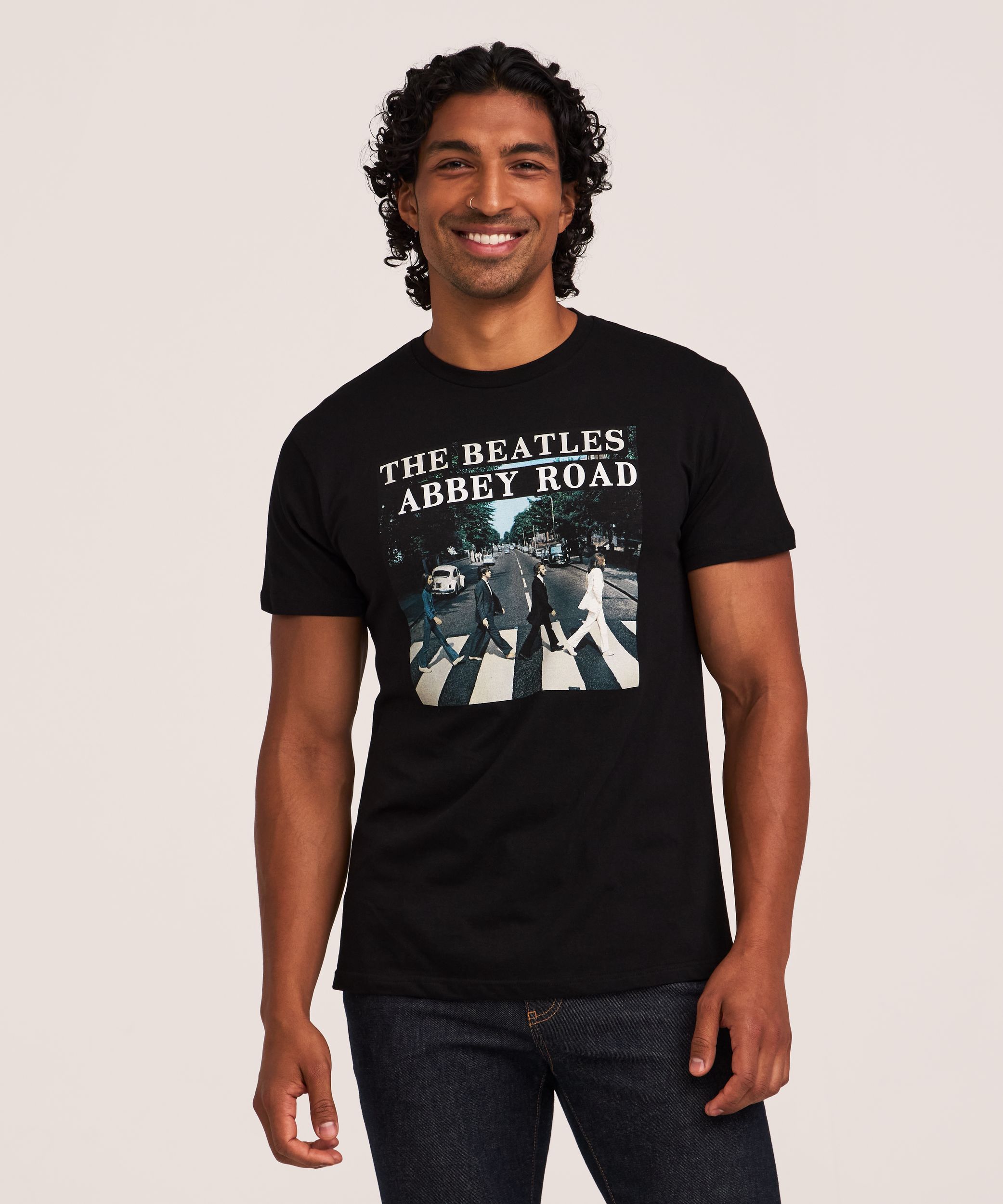 logo-t-shirt-men-s-beatles-abbey-road-graphic-short-sleeve-t-shirt-118786ae-ffab-435f-b058-1909dd3160e4-jpgrendition