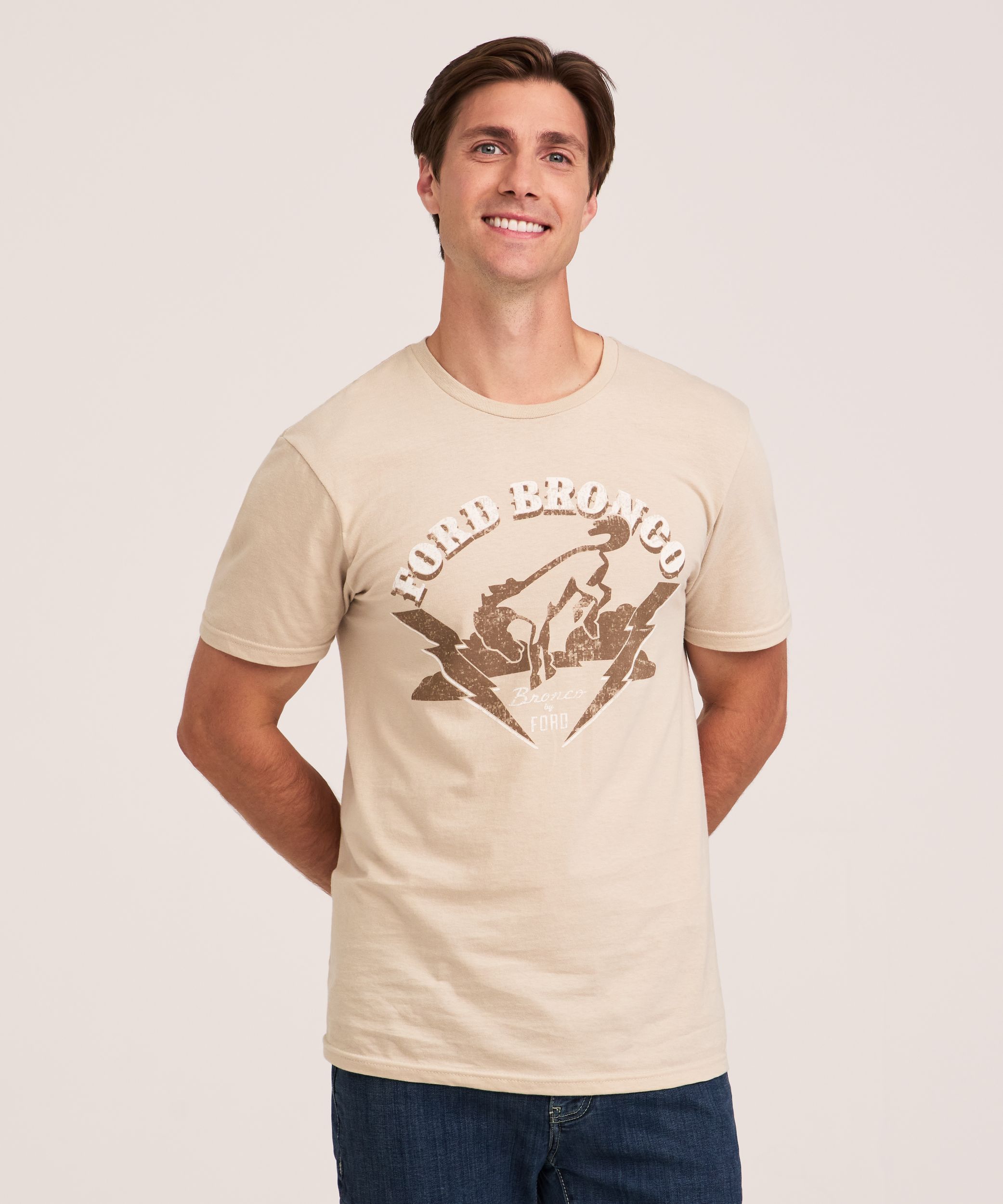 logo-t-shirt-men-s-ford-bronco-graphic-crewneck-t-shirt-b60b655a-e09d-4ccb-92b5-7bfd1e5b0542-jpgrendition