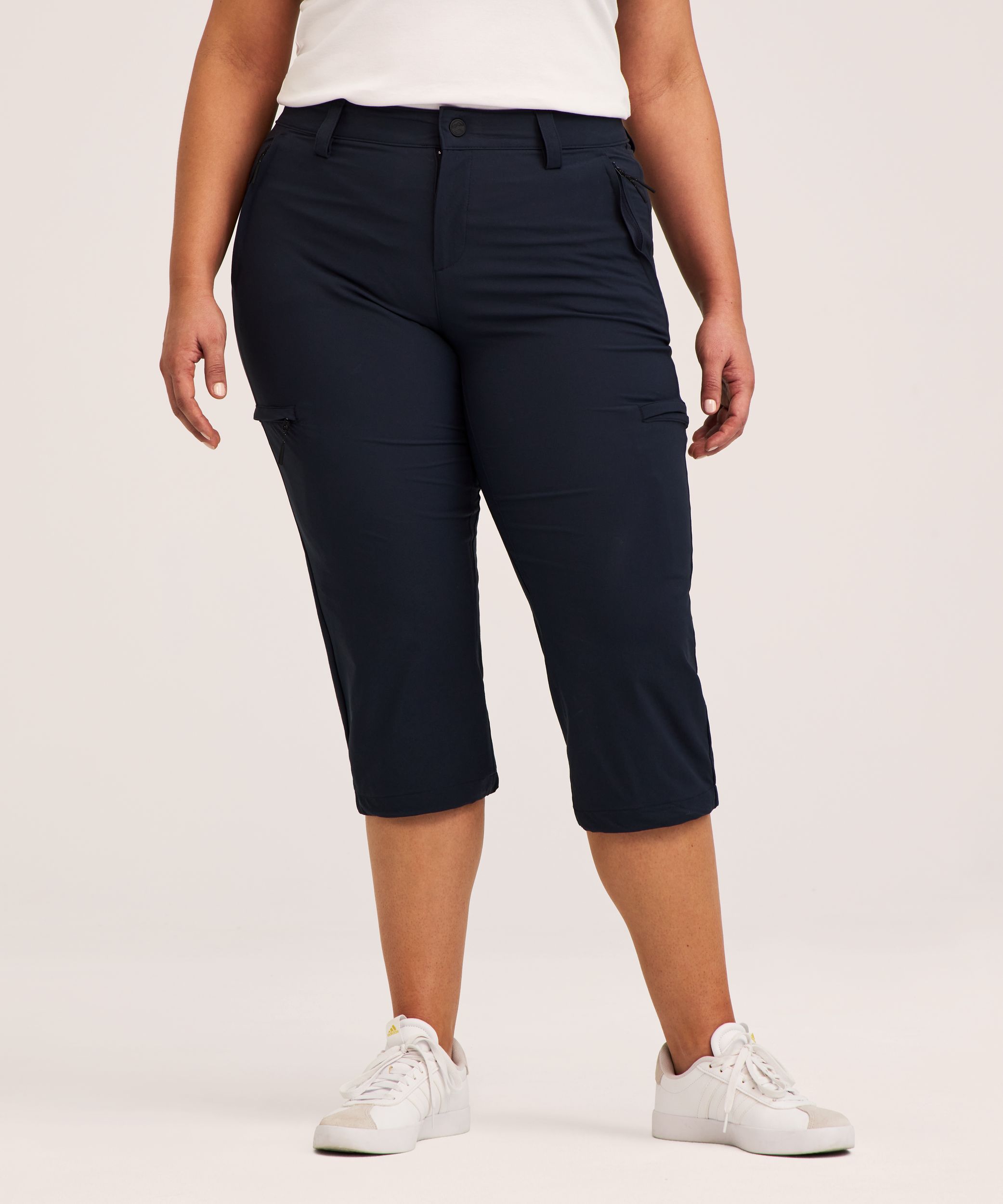 windriver-women-s-hyper-dri-hiking-capris-4a9ac02f-c6b9-439d-aadd-b2a305432cc2-jpgrendition